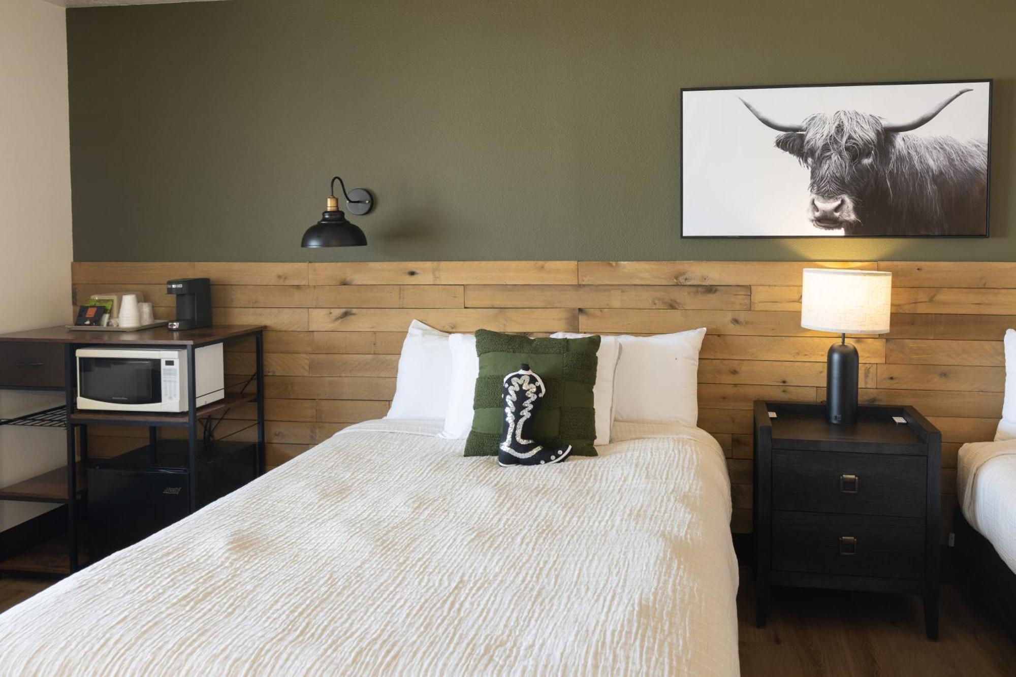 The Golden Spur Hotel Panguitch Room photo