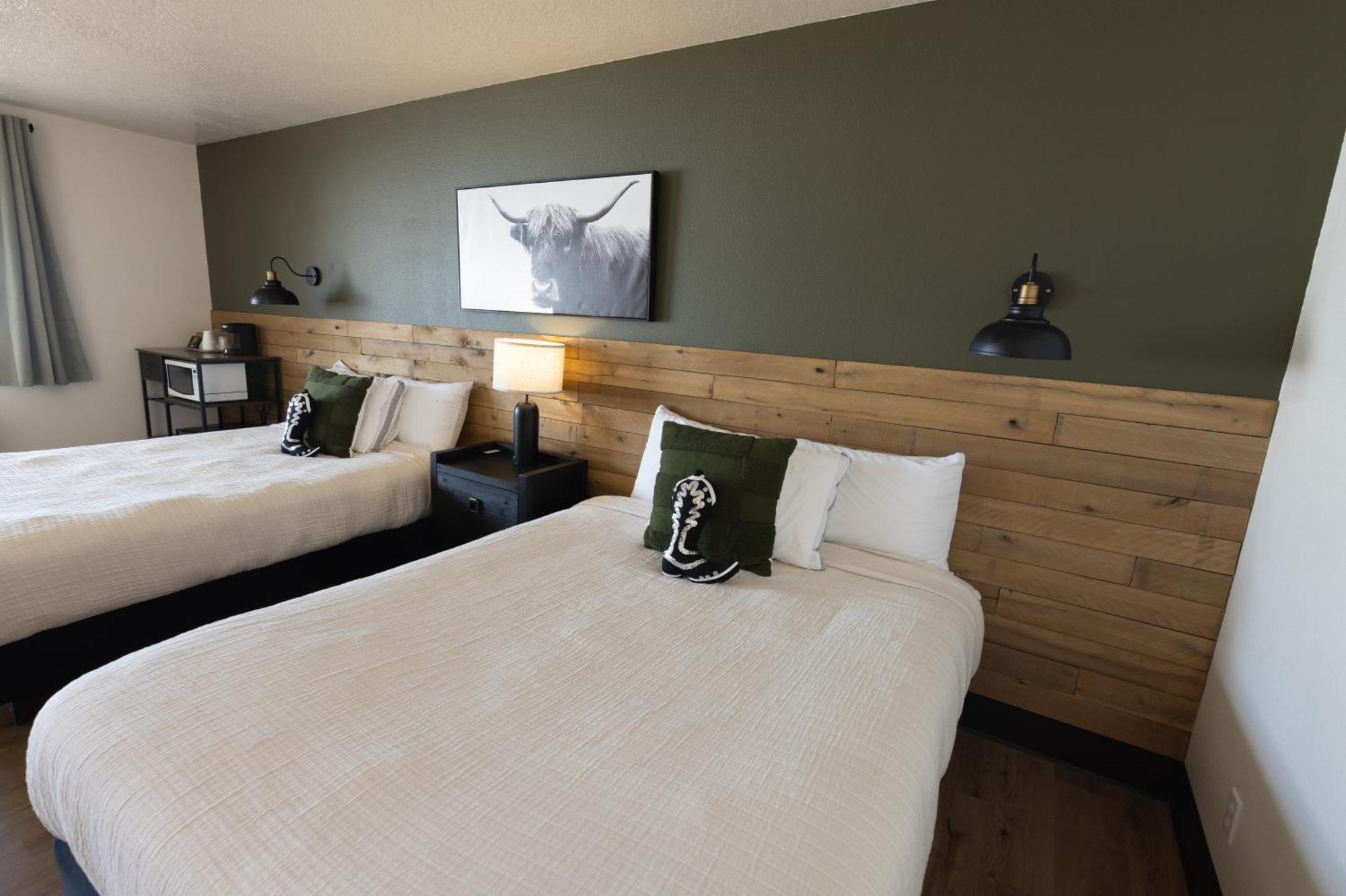 The Golden Spur Hotel Panguitch Room photo